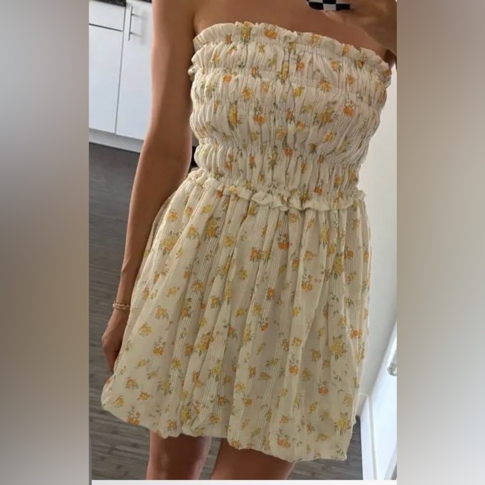 Jessica Simpson White and Yellow Strapless Bubble Dress, XL